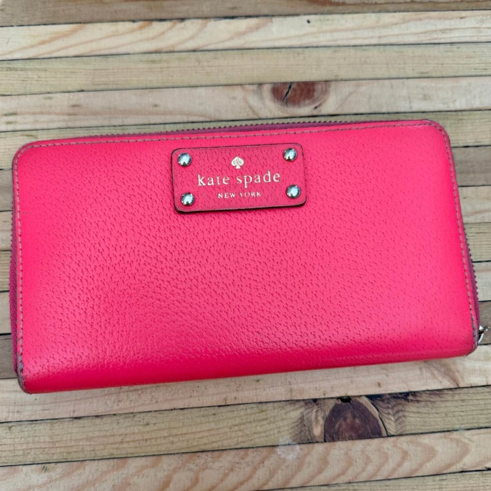 kate spade Bright Pink Zip-Around Leather Wallet sonic pink EUC